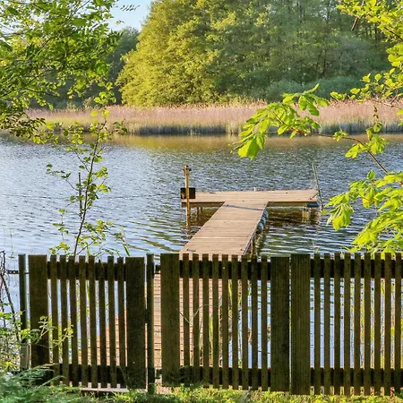 Rheinsberg Ot Tatil Evi *